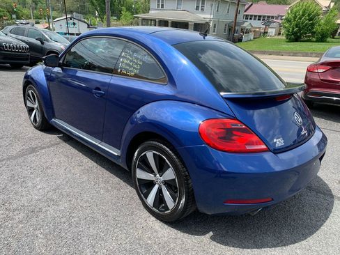 Used 2013 Volkswagen Beetle 2.0T FWD image 3