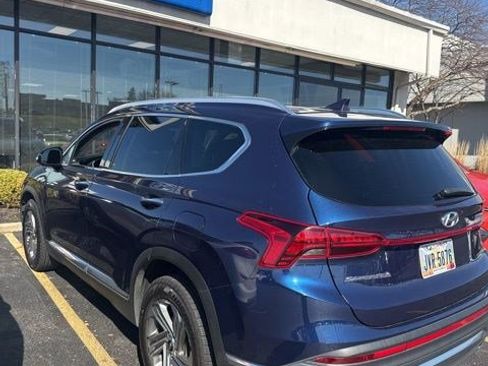 Used 2022 Hyundai Santa Fe SEL w/ Convenience Package image 3
