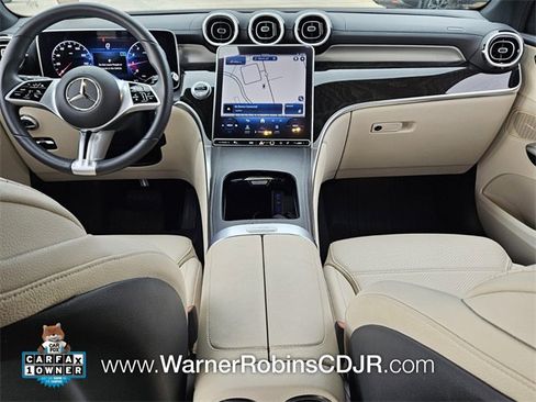 Used 2024 Mercedes-Benz GLC 300 image 8