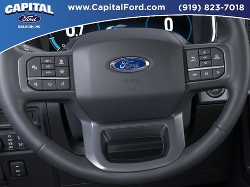 New 2023 Ford F150 Lariat w/ Equipment Group 502A High image 34