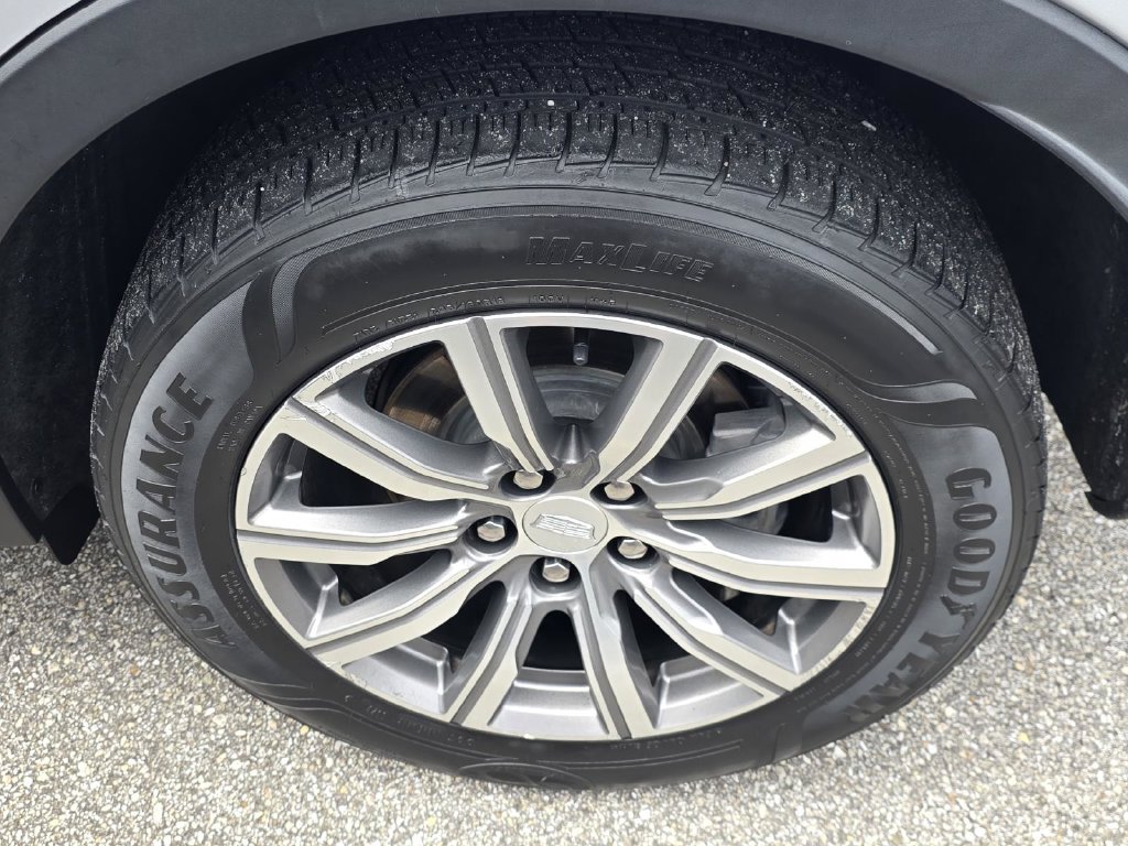 Used 2020 Cadillac XT4 Sport w/ Driver Awareness Package FWD image 39