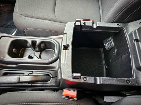 Certified 2023 Jeep Wrangler Sport S image 27