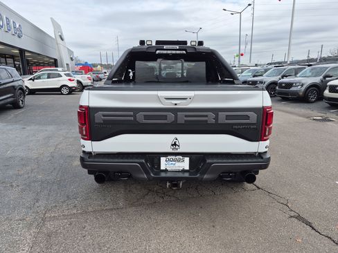 Used 2019 Ford F150 Raptor w/ Equipment Group 802A Luxury image 6