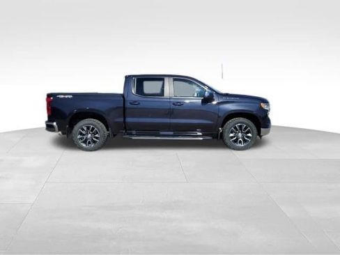 Used 2022 Chevrolet Silverado 1500 LT image 4