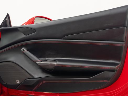 Used 2017 Ferrari 488 Spider RWD image 32