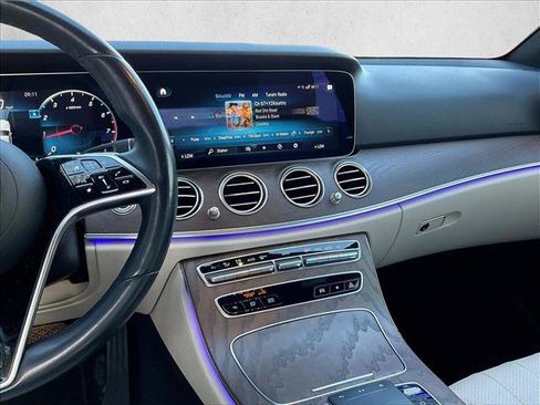 Used 2022 Mercedes-Benz E 350 Sedan image 8