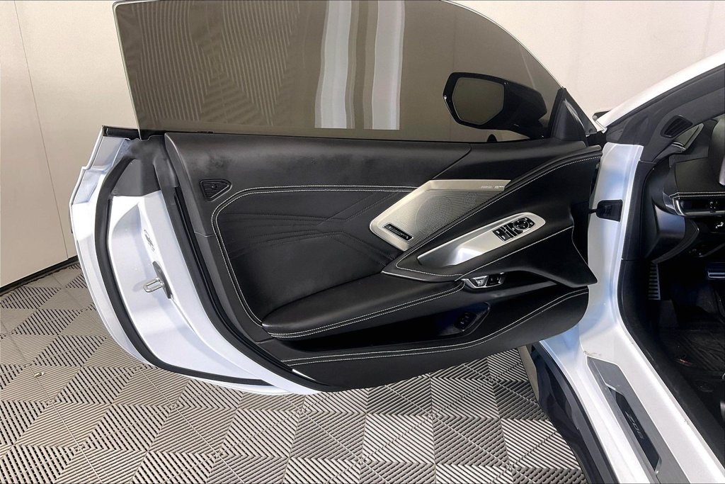 Used 2025 Chevrolet Corvette Z06 w/ Battery Protection Package RWD image 19