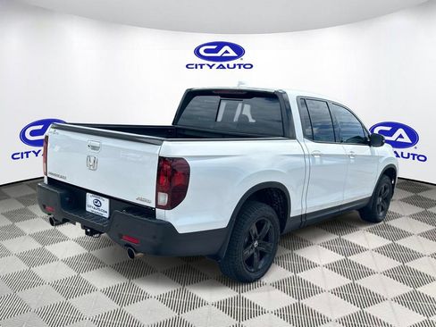 Used 2022 Honda Ridgeline Black Edition image 3