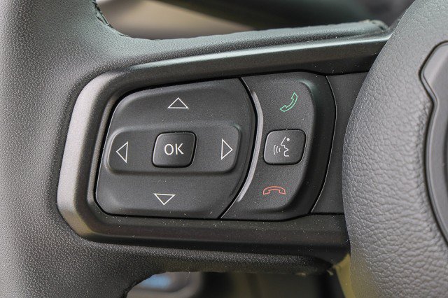 Used 2023 Jeep Wrangler Unlimited w/ Cold Weather Group AWD/4WD image 27