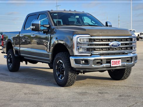 New 2026 Ford F250 King Ranch w/ Tremor Off-Road Package AWD/4WD image 2