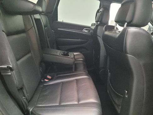 Used 2020 Jeep Grand Cherokee Limited w/ Luxury Group II RWD image 19
