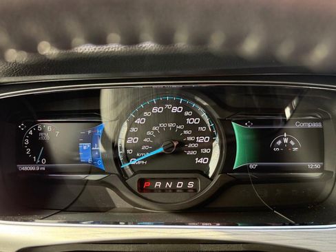 Used 2017 Ford Taurus SEL w/ Equipment Group 201A image 33