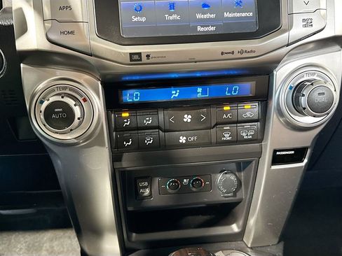 Used 2017 Toyota 4Runner Limited AWD/4WD image 25