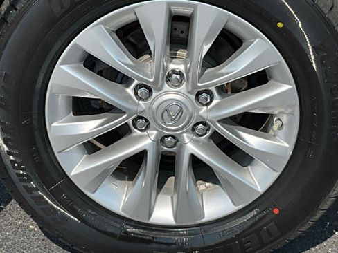Used 2019 Lexus GX 460 Premium AWD/4WD image 8