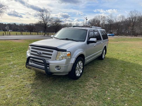 Used 2010 Ford Expedition EL Limited image 5