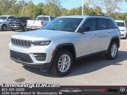 New 2025 Jeep Grand Cherokee Laredo X w/ Luxury Tech Group I