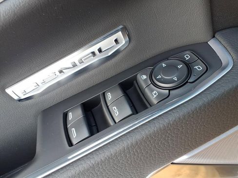Certified 2024 GMC Sierra 1500 Denali image 20