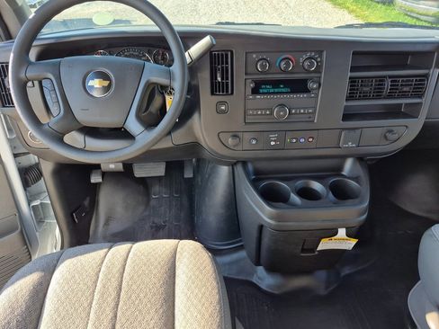 New 2025 Chevrolet Express 3500 w/ Power Convenience Package image 2