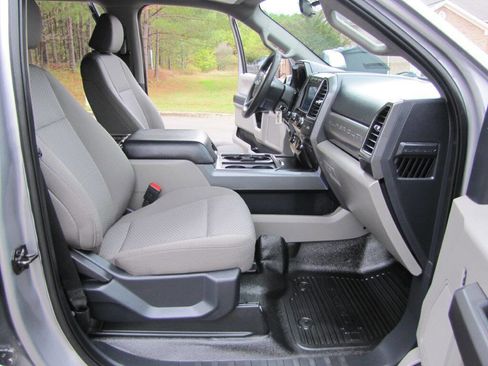 Used 2022 Ford F350 XLT w/ XLT Premium Package image 20