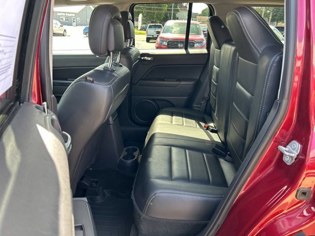 Used 2017 Jeep Patriot High Altitude AWD/4WD image 16