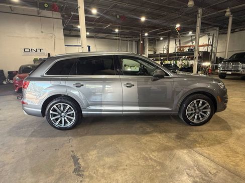 Used 2017 Audi Q7 3.0T Premium Plus AWD/4WD image 5