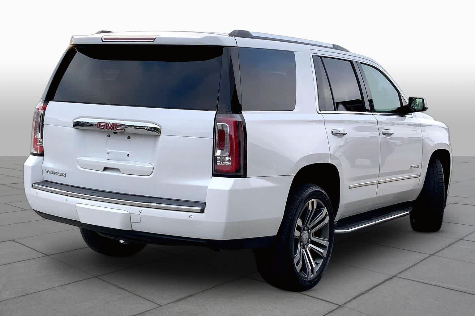 Used 2019 GMC Yukon Denali w/ Open Road Package RWD image 12