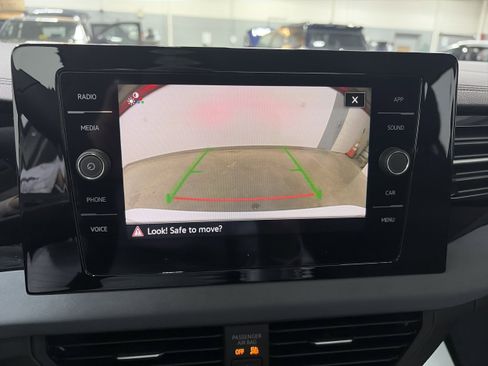 New 2026 Volkswagen Jetta SE image 21