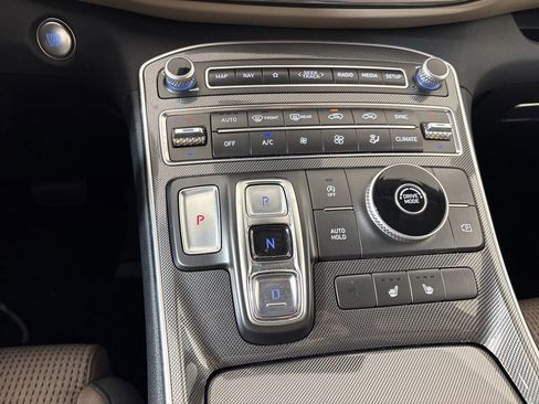 Used 2023 Hyundai Santa Fe SEL w/ Cargo Package image 28