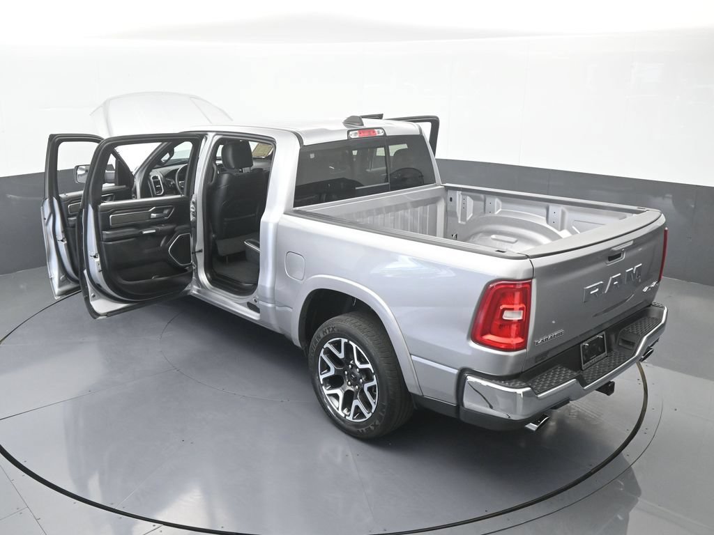 Used 2025 RAM 1500 Laramie AWD/4WD image 74