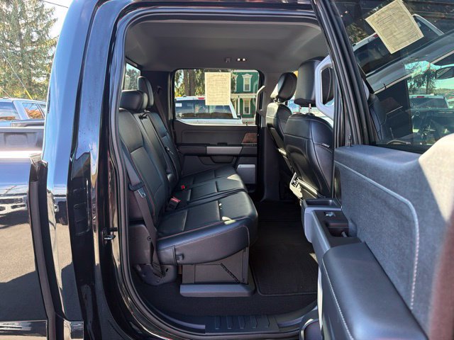 Used 2024 Ford F250 Lariat w/ Lariat Ultimate Package AWD/4WD image 38