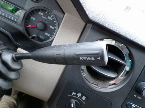 Used 2008 Ford F250 Lariat image 20