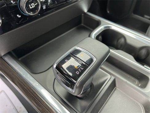 Used 2023 Chevrolet Silverado 1500 RST image 19