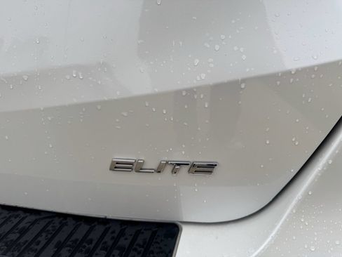 Certified 2023 Honda Odyssey Elite image 9