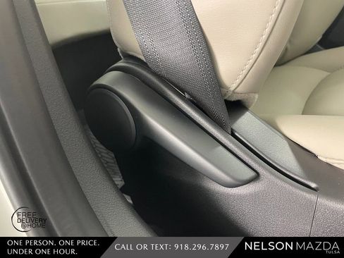 New 2026 MAZDA MAZDA3 2.5 S Sedan w/ Preferred Pkg image 46