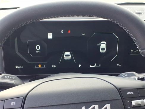 New 2025 Kia K4 EX image 11