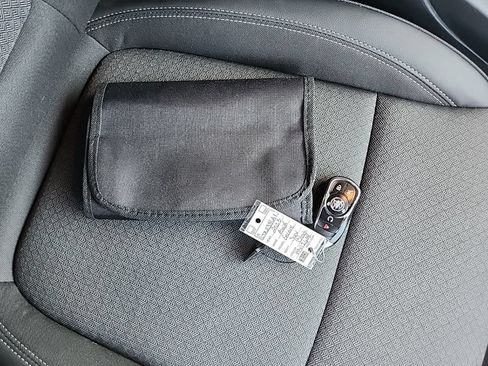 Used 2023 Buick Encore GX Select w/ Sport Touring Package FWD image 37