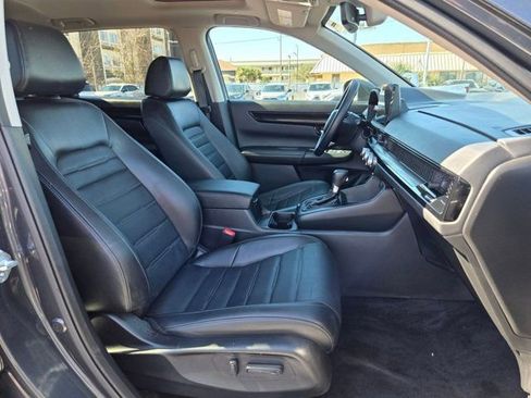 Used 2025 Honda CR-V EX-L image 30
