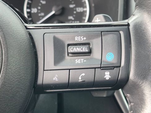 Used 2023 Nissan Rogue SV w/ SV Premium B Package AWD/4WD image 15