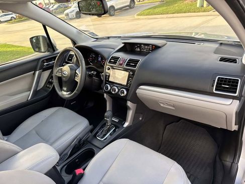 Used 2016 Subaru Forester 2.5i Touring w/ Eyesight & Navigation System image 13