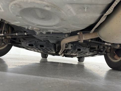 Used 2011 Toyota Camry LE w/ LE Extra-Value Pkg image 29