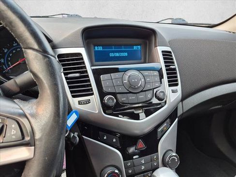 Used 2014 Chevrolet Cruze LT FWD image 9