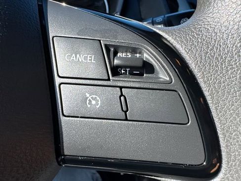 Used 2024 Mitsubishi Eclipse Cross LE image 31