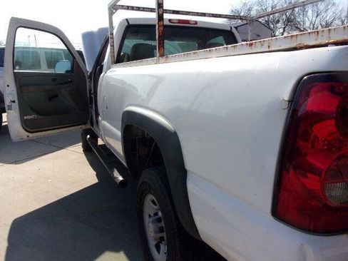 Used 2007 Chevrolet Silverado 2500 W/T image 11