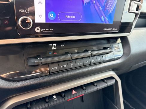 Used 2022 Toyota Tundra SR5 image 17