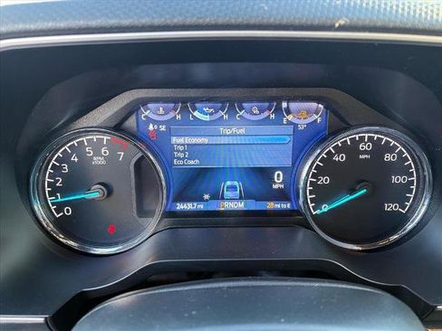 Certified 2022 Ford F150 XLT w/ Equipment Group 302A High image 18