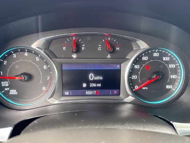 Used 2023 Chevrolet Traverse LT AWD/4WD image 16