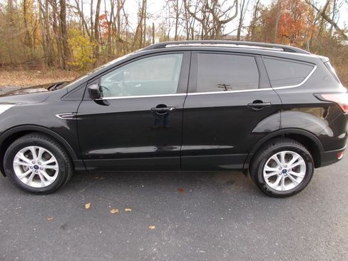 Used 2018 Ford Escape SEL image 6