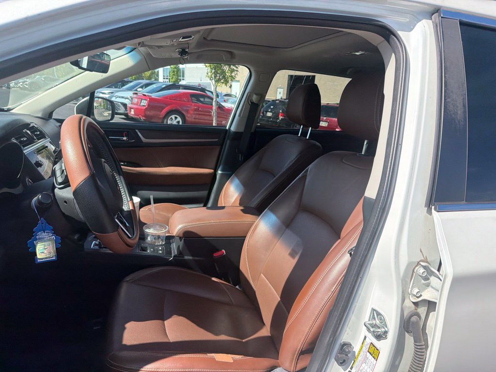 Used 2019 Subaru Outback 2.5i Touring w/ Popular Package #3A AWD/4WD image 26