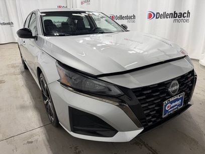 Used 2024 Nissan Altima 2.5 SR