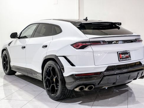 Used 2024 Lamborghini Urus Performante image 10